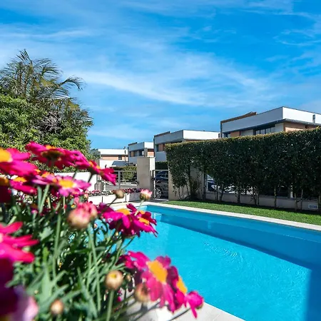 Dream Garden Villa *