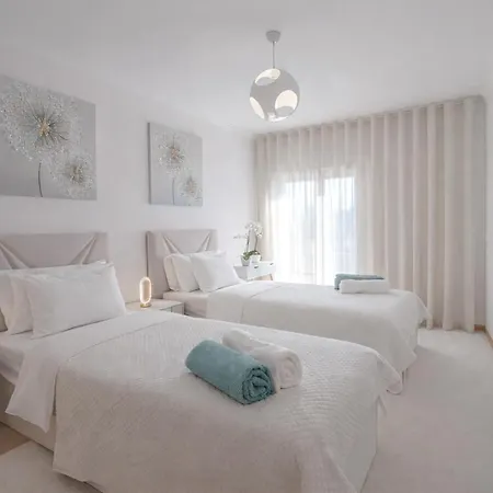 Dream Garden Near Cascais * סינטרה